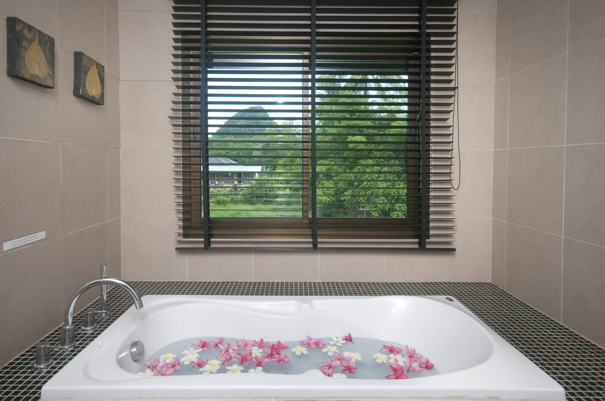 Baan Santhiya Villa 3 Krabi Luaran gambar